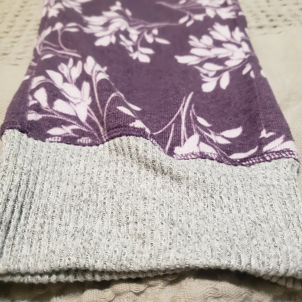 Live Love Lounge Karen Neuburger Purple Floral Pajama Set Large